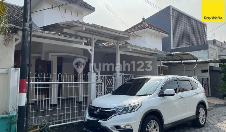 Rumah Dijual Di Wiyung Indah Barat Surabaya Rumah Dijual Di Wiyung Indah Barat Surabaya