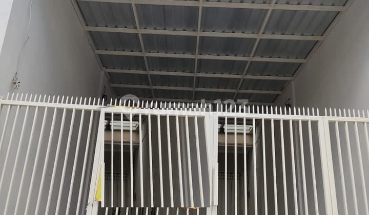 Dijual Ruko 3 Lantai di Raya Babatan, Wiyung, Surabaya