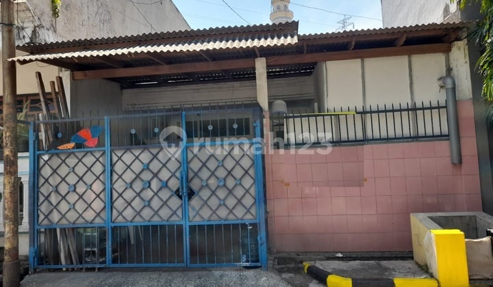 Rumah SHM Dijual di Darmo Indah Sari, Surabaya Rumah SHM Dijual di Darmo Indah Sari, Surabaya