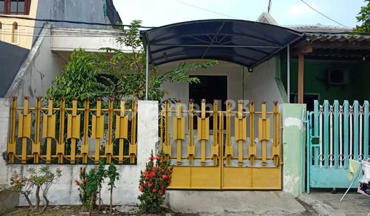 Rumah SHM Dijual di Tanjungsari Baru Surabaya Rumah SHM Dijual di Tanjungsari Baru Surabaya