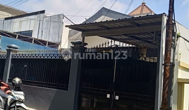 House for Rent in Kencana Sari, West Surabaya