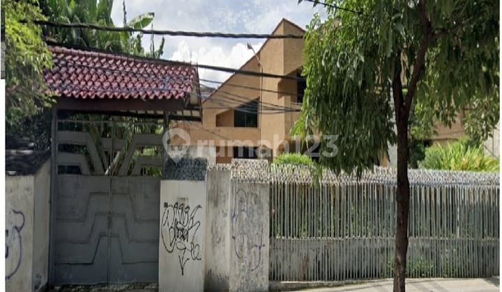 Disewakan Rumah SHM di Jl Hr Muhammad, Surabaya