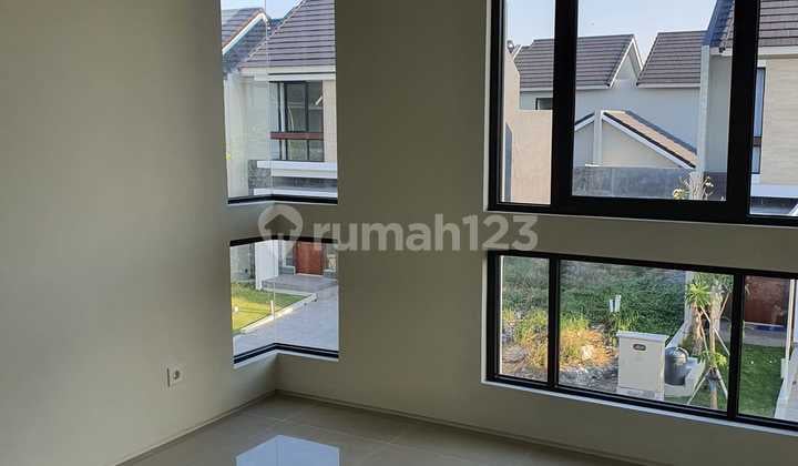 Dijual Rumah di Northwest Lake Citraland, Surabaya Barat Dijual Rumah di Northwest Lake Citraland, Surabaya Barat