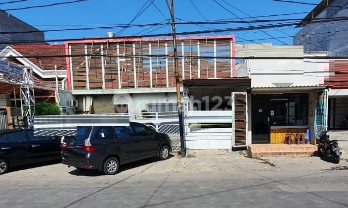 Disewakan Rumah di Simpang Darmo Permai Utara Surabaya Barat