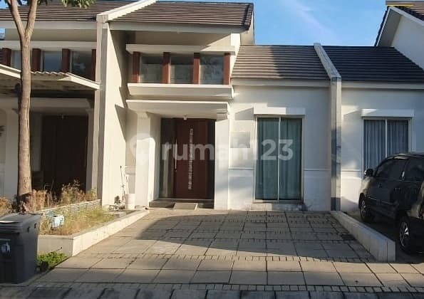 Rumah Dijual di Grand Harvest Surabaya Barat