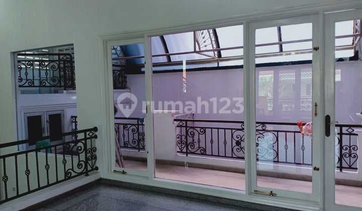For Sale Furnished House in Villa Taman Gapura Surabaya