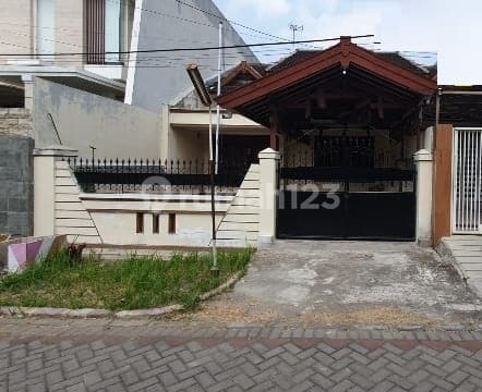 Dijual Rumah SHM di Kupang Baru Surabaya