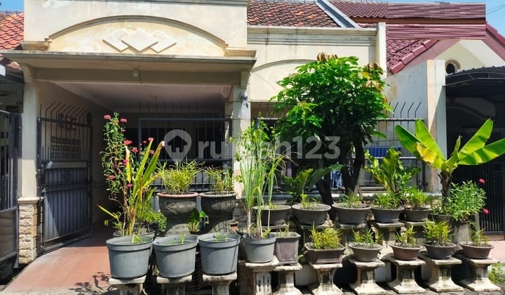 Dijual Rumah SHM di Griya Babatan Mukti Surabaya Dijual Rumah SHM di Griya Babatan Mukti Surabaya