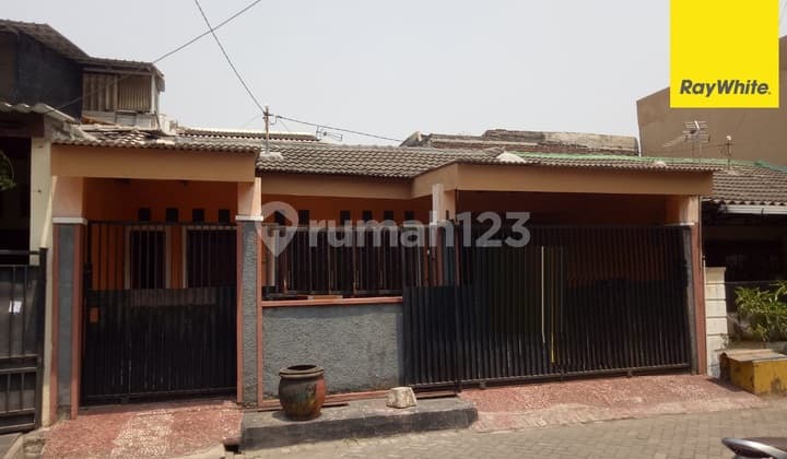 Rumah Dijual Griya Kebraon Tengah, Karangpilang, Surabaya