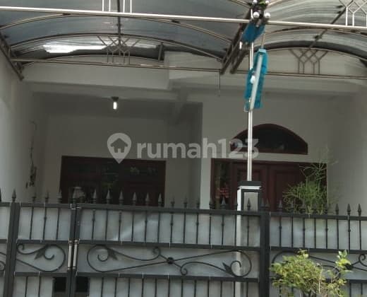 House for Sale in Kupang Jaya, Dukuh Kupang, Surabaya