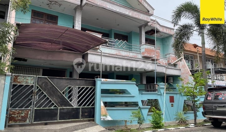 House for Sale in Satelit Indah, Sukomanunggal, Surabaya