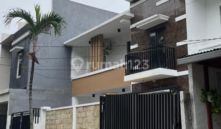 House for Sale Babatan Pratama, Wiyung, Surabaya