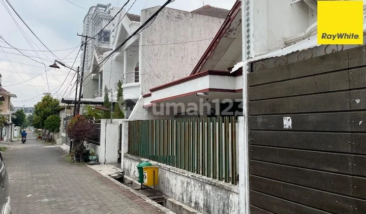 House for Sale in Pradah Permai, Dukuh Pakis, Surabaya House for Sale in Pradah Permai, Dukuh Pakis, Surabaya