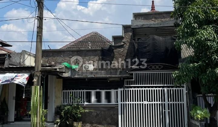 Rumah Dijual Raya Wisma Lidah Kulon, Lakarsantri, Surabaya