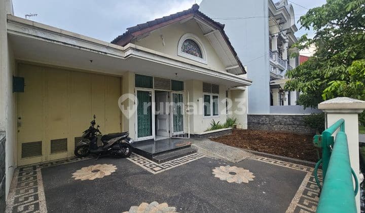 Rumah di Mekarwangi Bandung