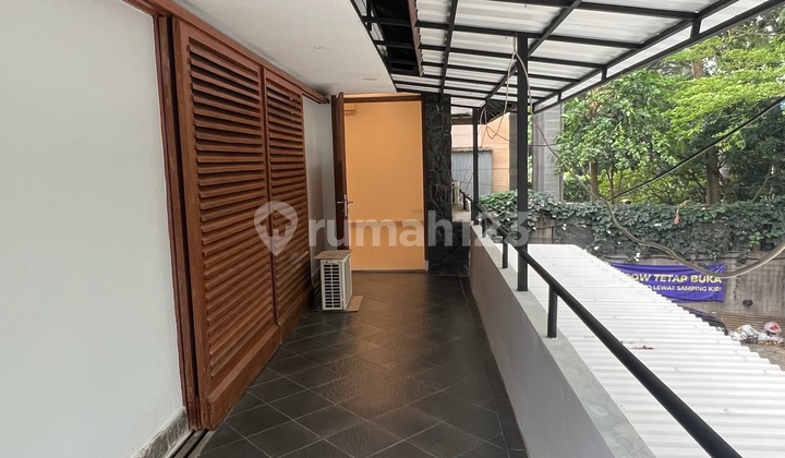 Sewa Ruang Usaha Dago Sayap Dago Siap Pakai