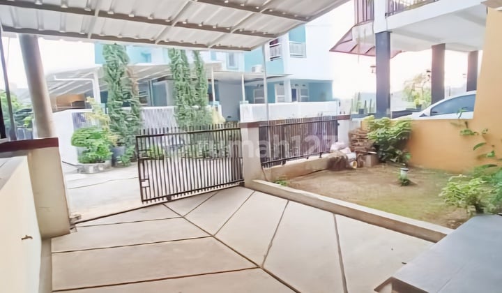 2-Story House in Margahayu Near Bubar Buahbatu Toll Road