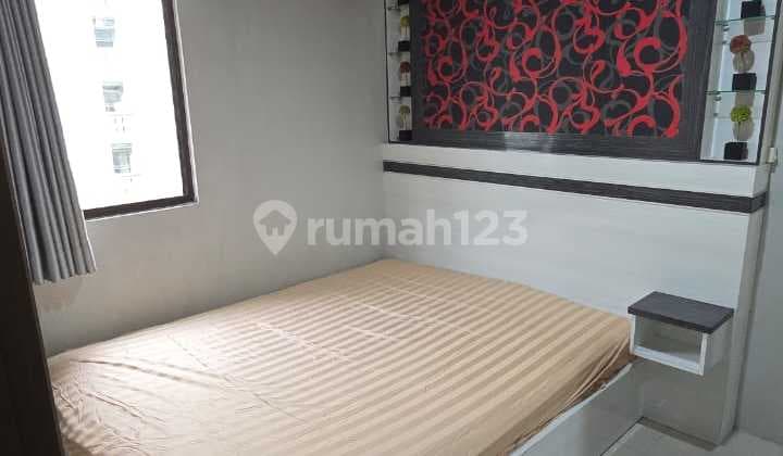 Apartment Gateway Ahmad Yanitower Emerald C Lantai 8