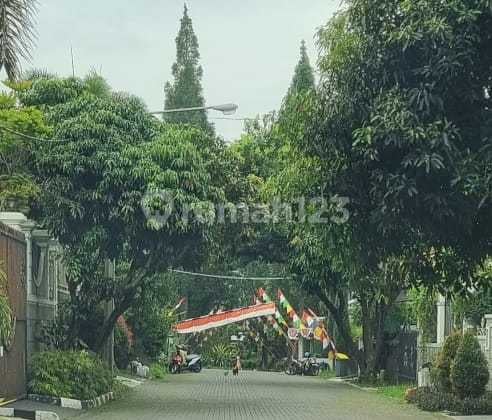 Jual Cepat Rumah 2 Lantai Siap Hunilokasi Nyaman Asripondok Hijau