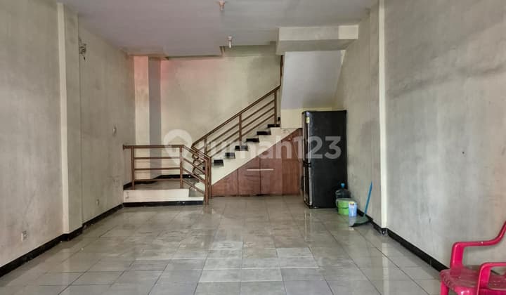 Paskal Hyper Square Shophouse