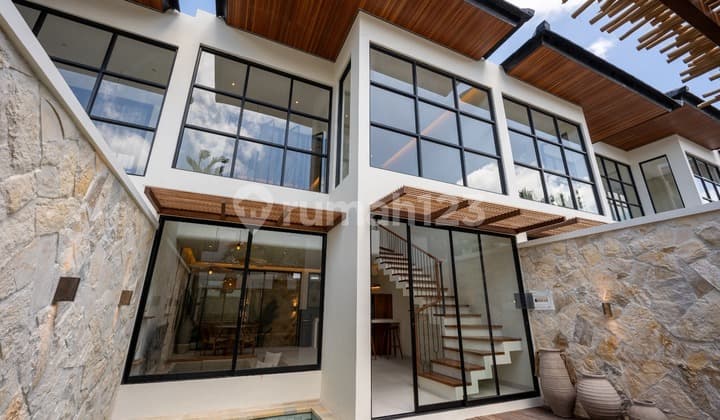 Fully Managed Villa In Uluwatu ✨where Tropical Design Meets Effortless Investment.