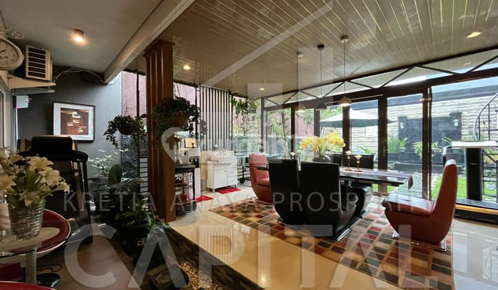 Beautiful, Lush, and Comfortable Full Furnished Premium House, Just Bring Your Suitcase at Kbp