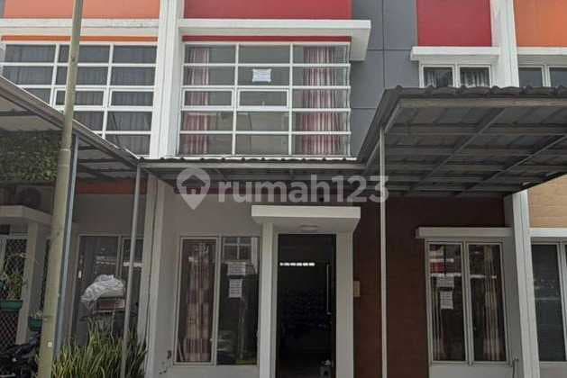Dijual Rumah Lokasi Strategis, Cluster Milano Di Gading Serpong