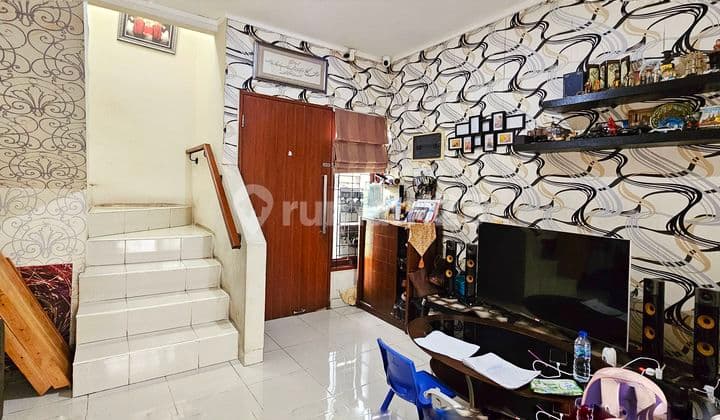 Jual Cepat Rumah Premier Park 2 Lt 105m2 1.8m Nego