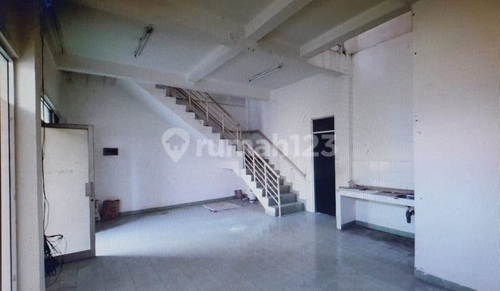 Di Jual Ruko 4Lt SHM Kondisi Bagus Sudah Renov Siap Huni di Komplek Lodan Centre,