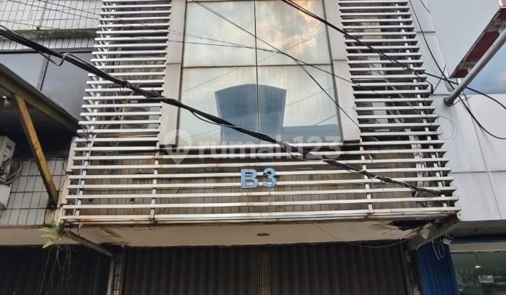 Di Sewa Ruko Kondisi Bagus Siap Huni ********
