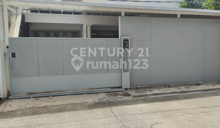 Dijual Cepat Rumah Di Taman Holis Indah 1