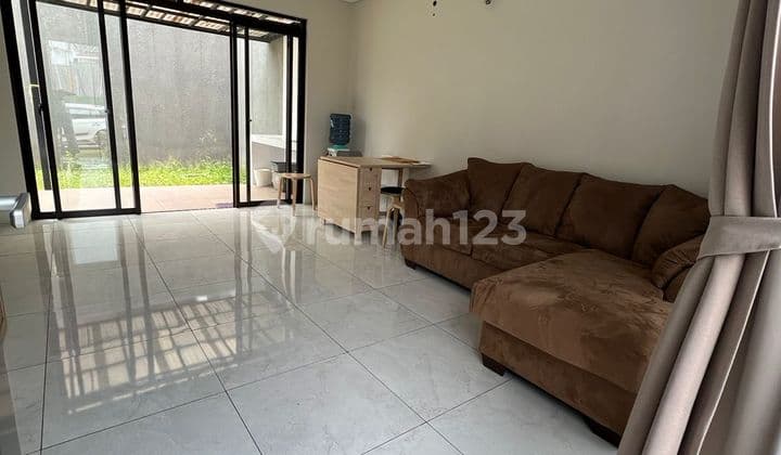 Rumah Kota Baru Parahyangan Bandung