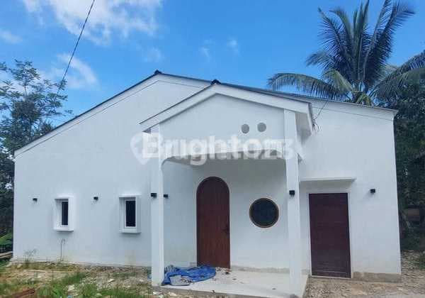 Rumah Dijual Berkonsep Jepang Dan Full Furnish Ditengah Kota