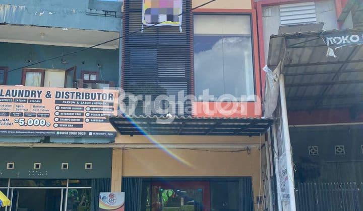 Ruko Cantik Selangkah Ke Terminal Batu Ampar.