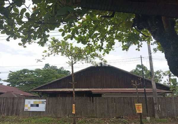 Tanah Seluas 6000m² Posisinya Dipinggi Jalan Dan Ditengah Kota