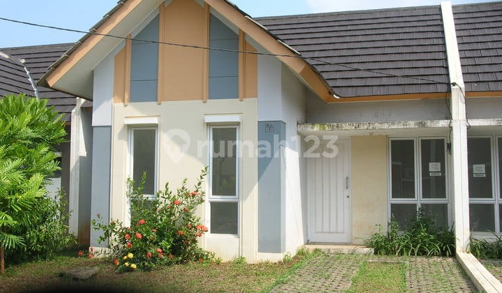 1 Lantai ,Jemur di Belakang , Dekat Gate/Pos Satpam, Jl Lebar, Angkot Arah Bogor