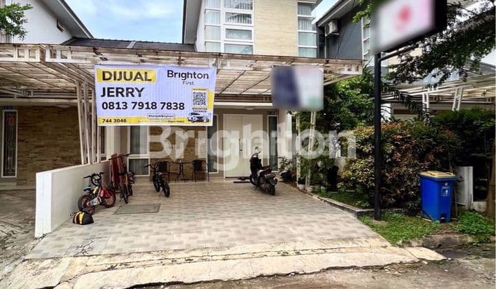 RUMAH TOWNHOUSE CANTIK HARGA TERJANGKAU DI TENGAH KOTA DI KM 7