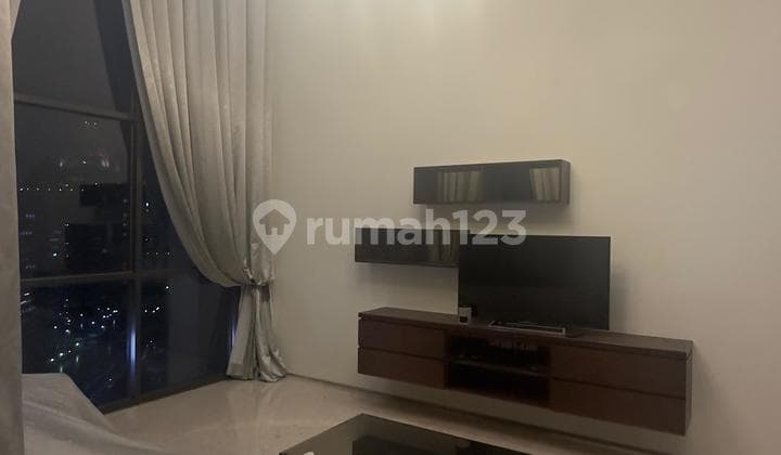 For Rent 2 + 1 Bedroom Senopati Suites