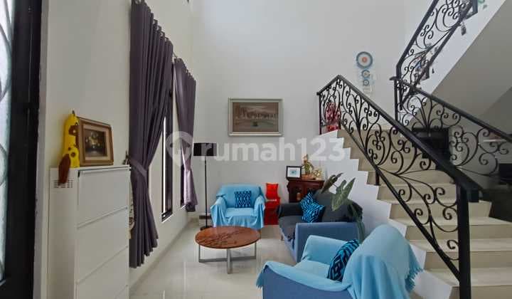 Rumah cantik 2 Lantai Furnished SHM View Pegunungan Sentul City, Bogor
