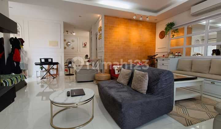 Rumah Modern 2 Lantai Furnished Ada Rooftop SHM di Sentul City, Bogor