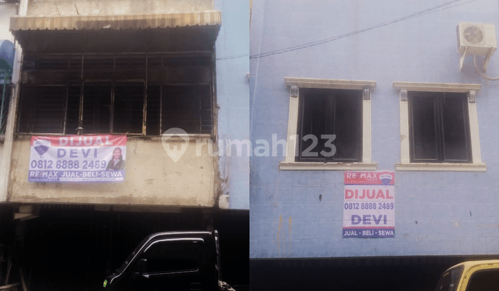 Best Deal 2 Units of Attached Shophouses in Bandengan, 3 Floors 9x15, Strategic Location