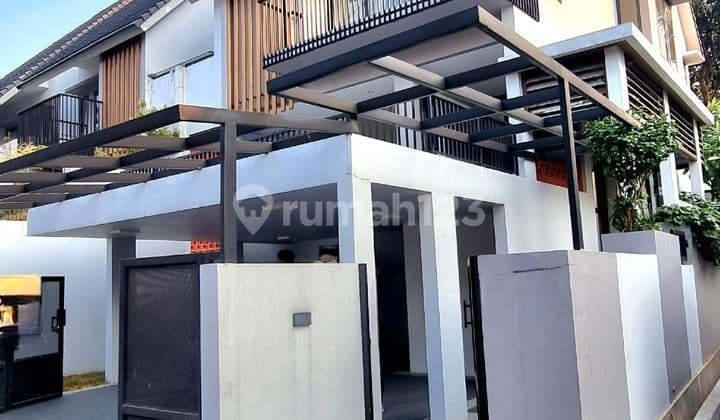 Rumah Brand New Hoek Cantik Minimalis Modern Di Cipadu Larangan