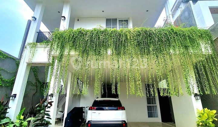 Rumah Design Modern Semi Furnished Lokasi Strategis Di Area Sektor 5 Bintaro Tangsel