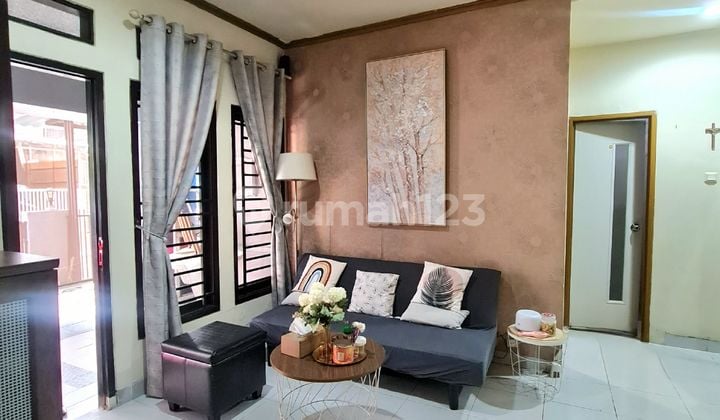 Affordable House Strategic Location in Sector 9 Bintaro Jaya