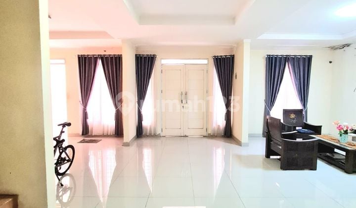 Rumah Siap Huni 2 Lantai Lokasi Strategis di Bintaro Jaya Tangsel