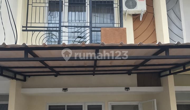 Rumah Golden Palm Cluster Montgomery Jakbar 4X12,5 2Kt SHM Siap Huni