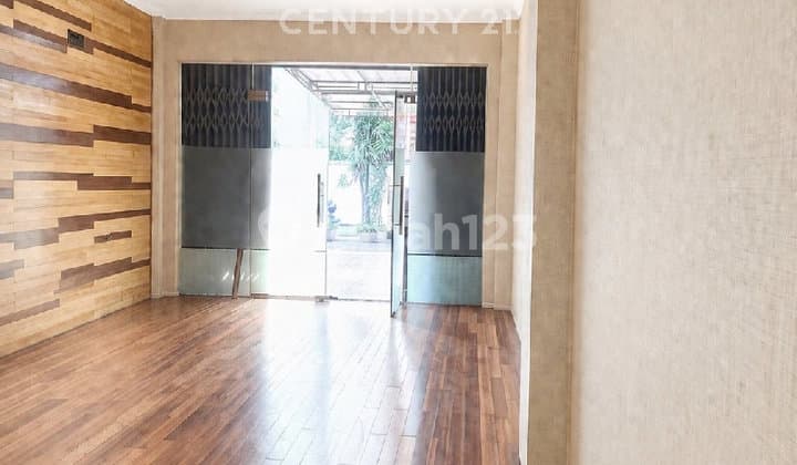 Ruko Semi Furnished 4 LT di Sayap Pos Pengumben, Kebon Jeruk