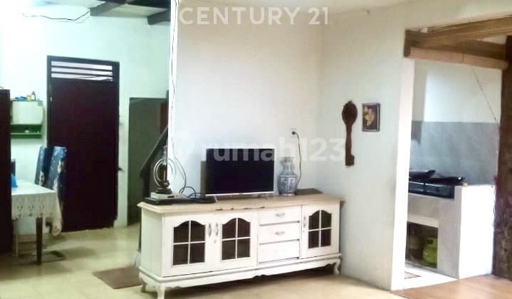 Rumah + Toko Mainroad di Swadharma Ulujami Pesanggrahan Jaksel