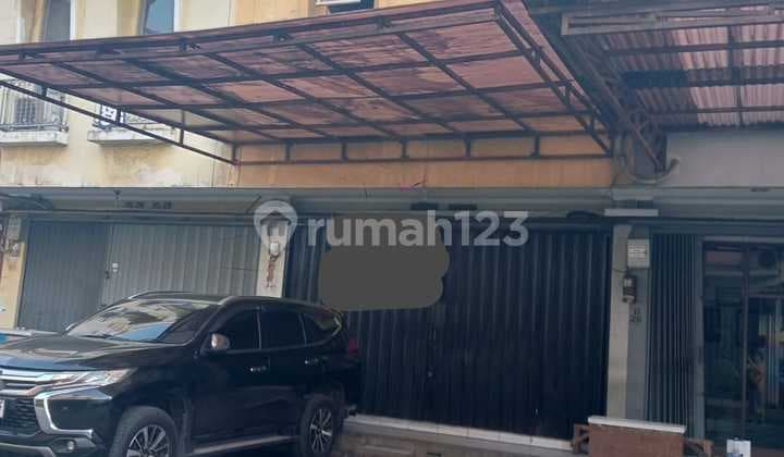 Strategically Located 2.5-Story Shop House @ITC Kosambi Bandung