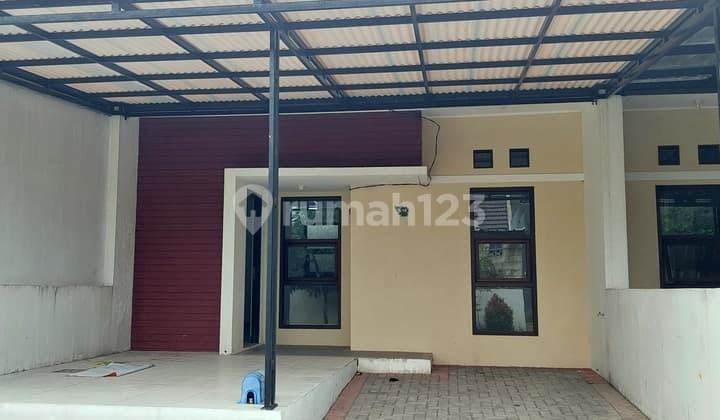 Rumah Rapi Nyaman Di Taman Kopo Katapang Soreang Bandung